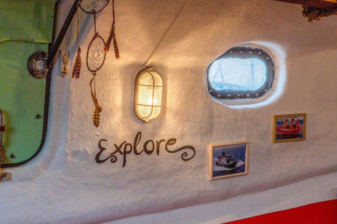 Polarstern - Unique Boatstay! Monnickendam Ngoại thất bức ảnh